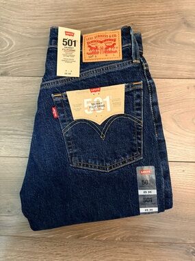 25x30 Levi's 501 Skinny Jeans in Dark Blue Denim
